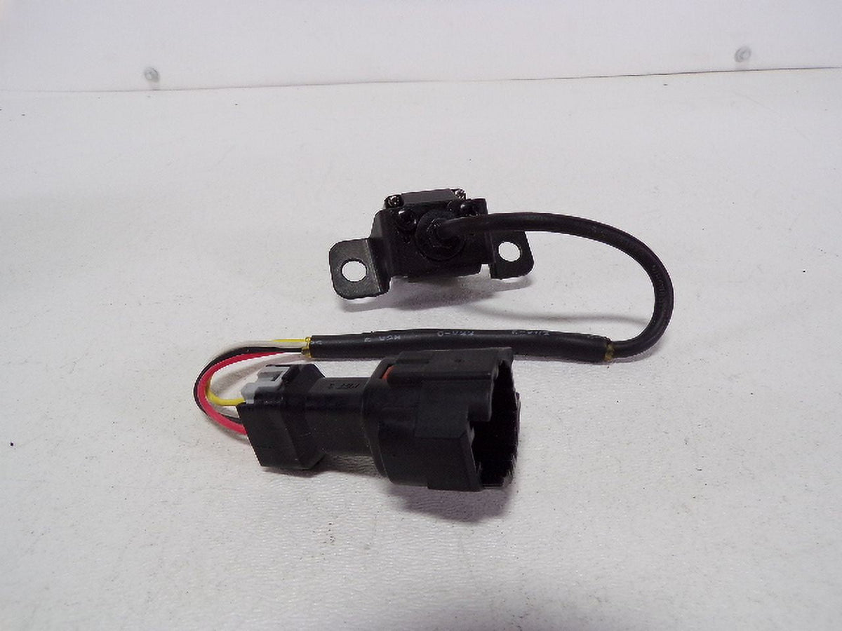 Pre-Owned 12-18 Hyundai Veloster Rear View Backup Camera   (Good)
